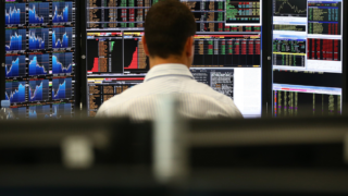 Sandoris be finansų tarpininko rekomendacijos