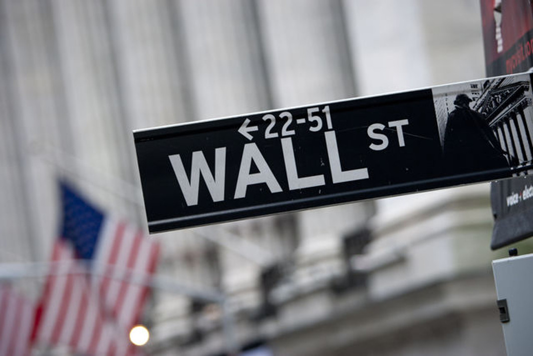 wall street 1068x712